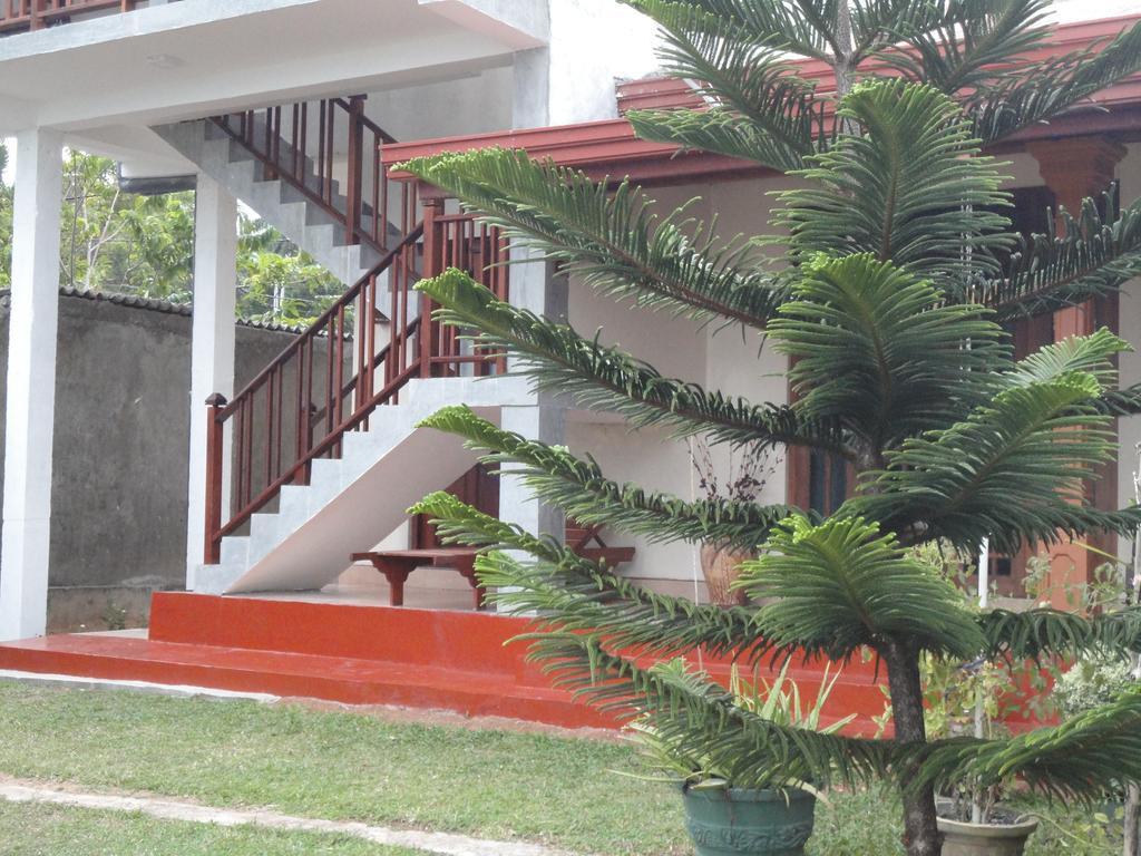 Sapara River Guest Bentota Exterior photo