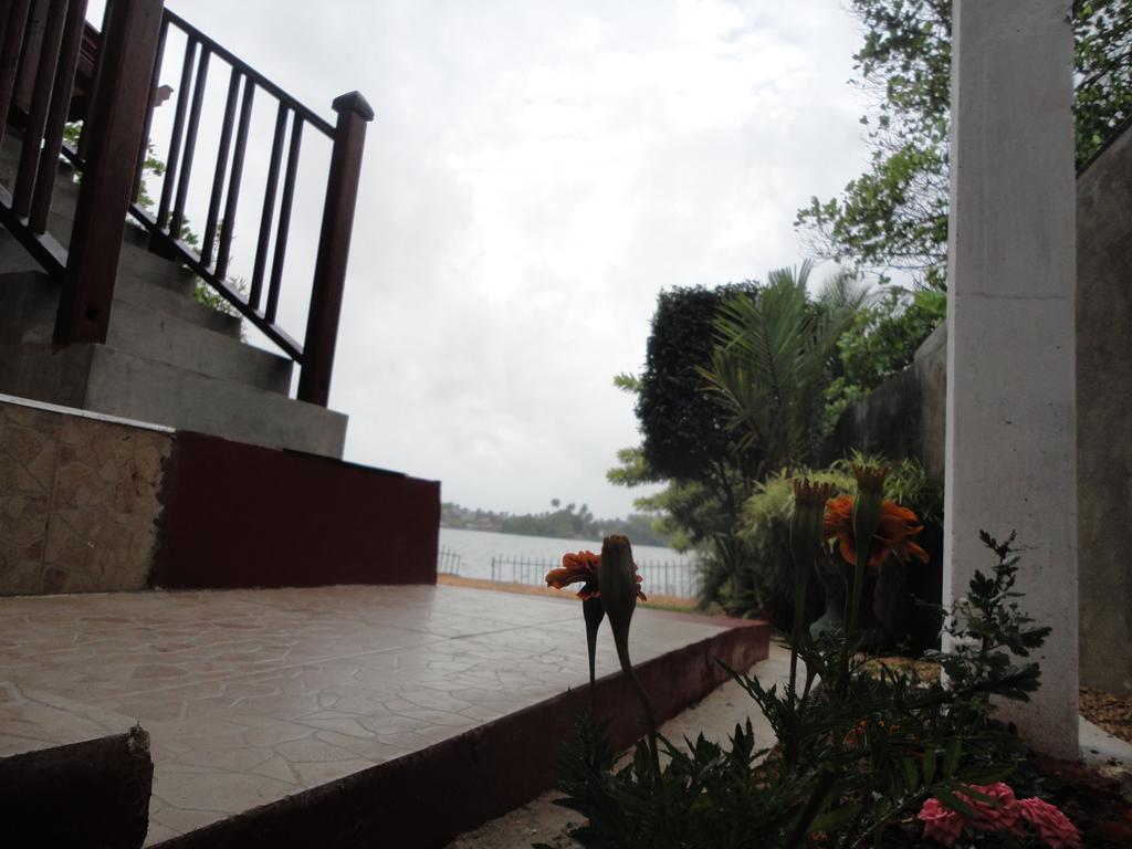 Sapara River Guest Bentota Exterior photo